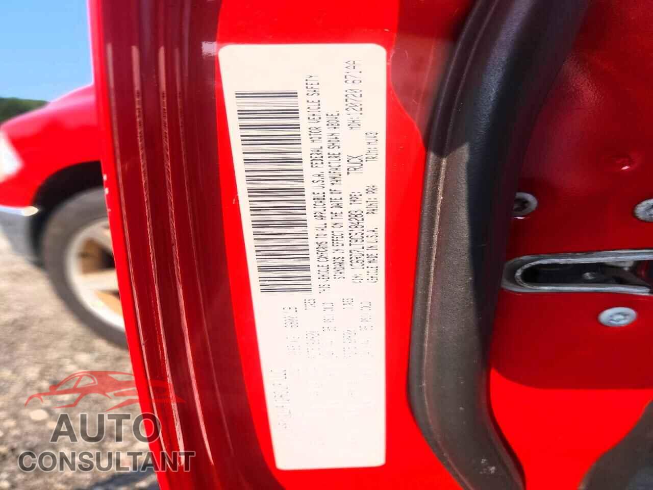 DODGE RAM 1500 2012 - 1C6RD7LT9CS184283
