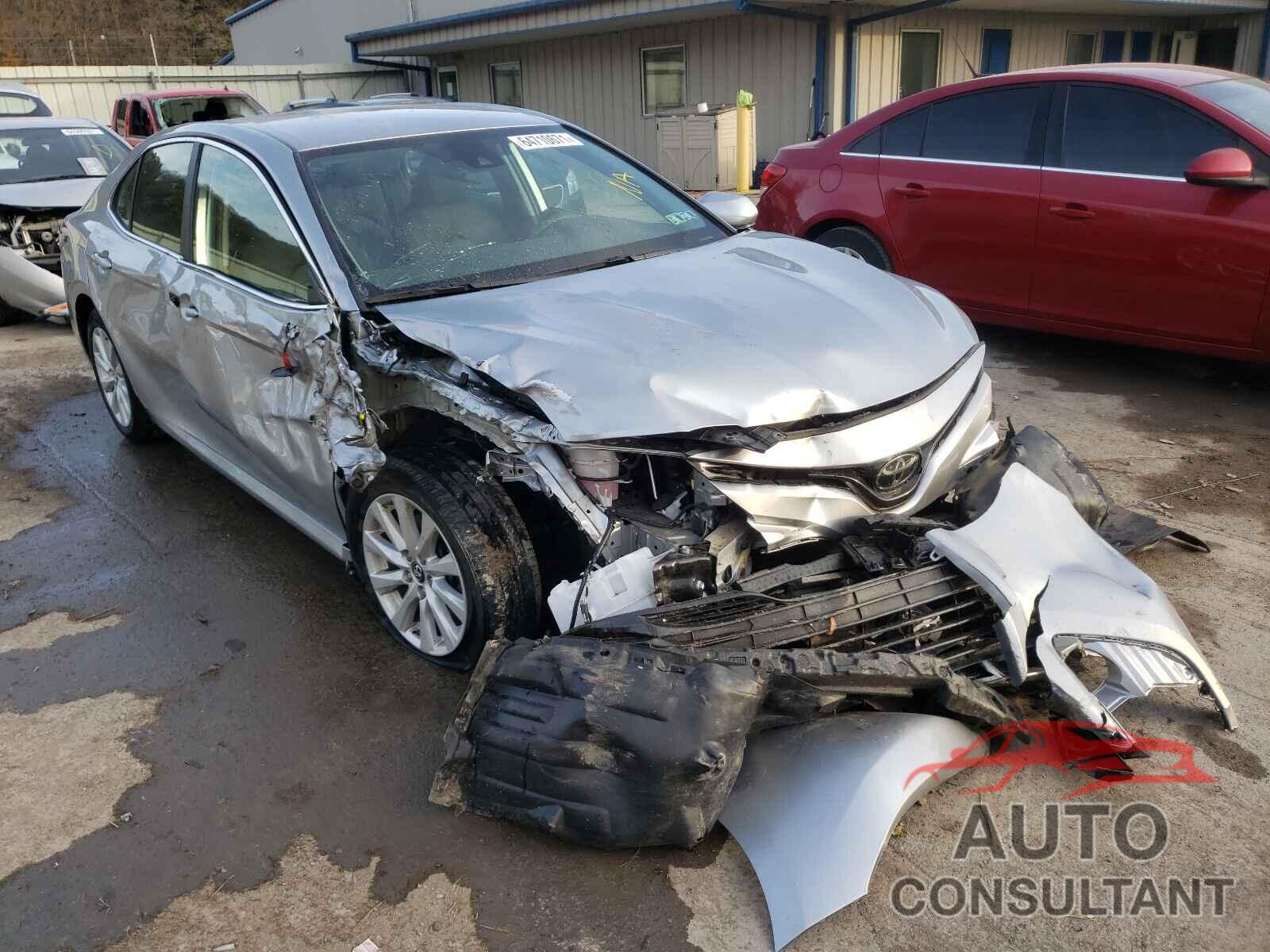 TOYOTA CAMRY 2019 - 4T1B11HK5KU713582