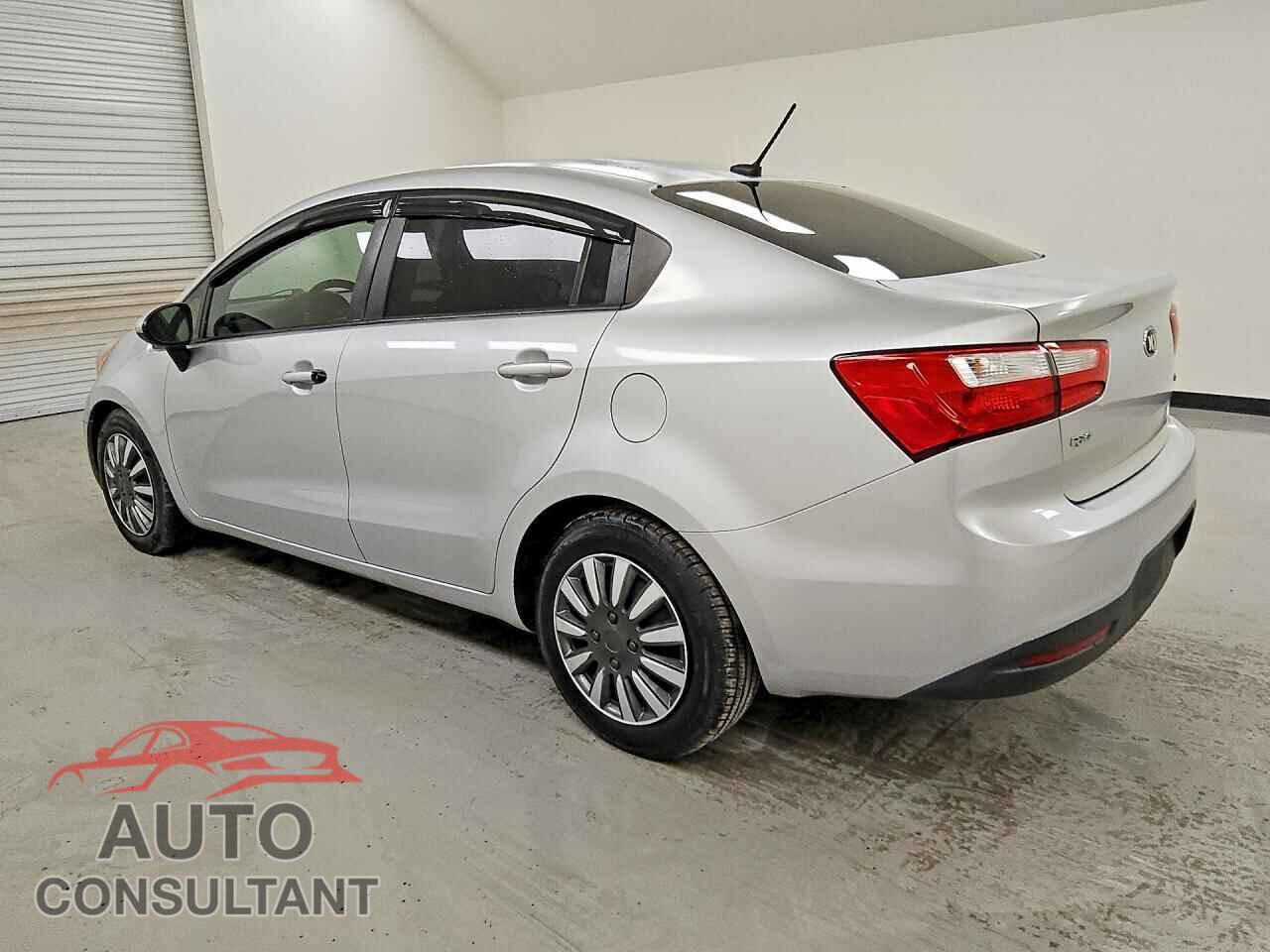 KIA RIO 2015 - KNADM4A35F6428574