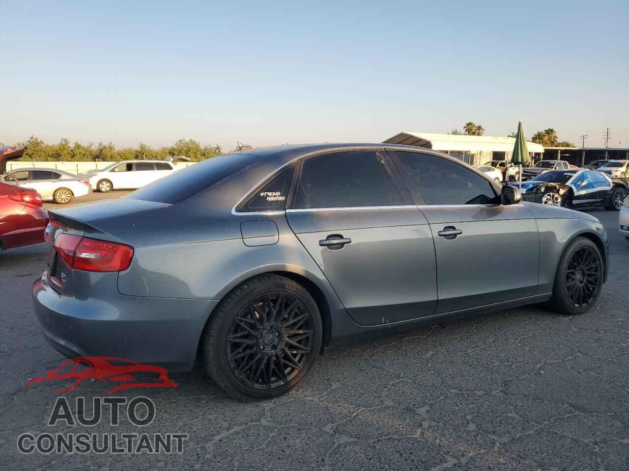 AUDI A4 2013 - WAUFFAFL2DN018344