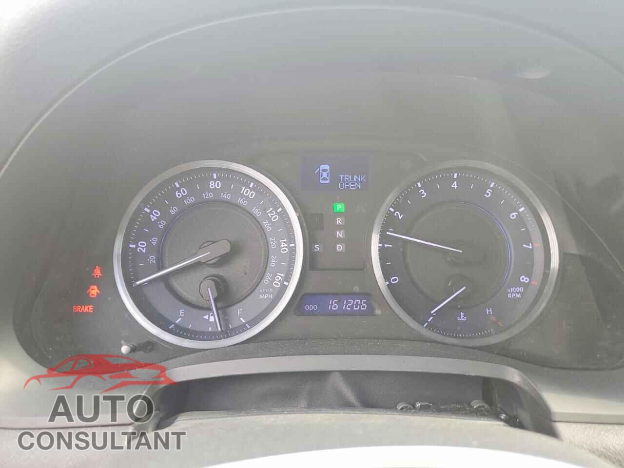 LEXUS IS 2011 - JTHBF5C29B5147651