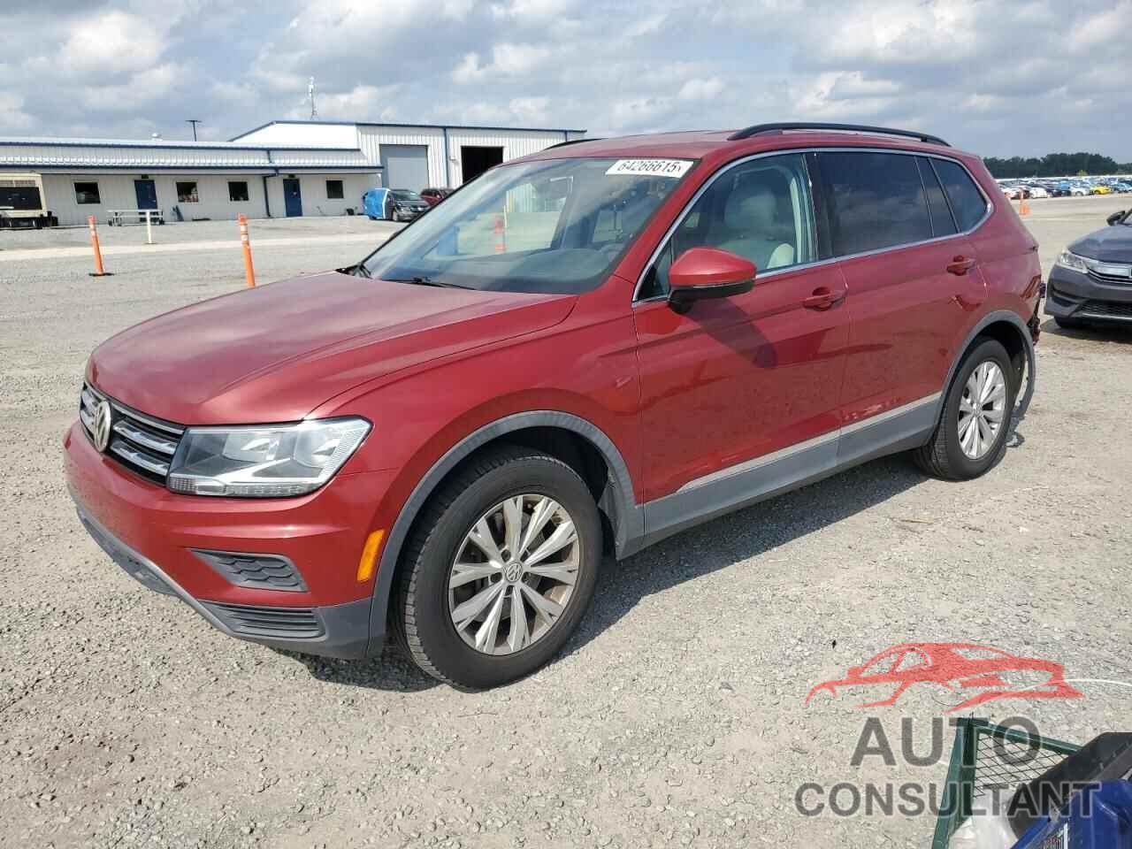 VOLKSWAGEN TIGUAN 2018 - 3VV3B7AX5JM057015