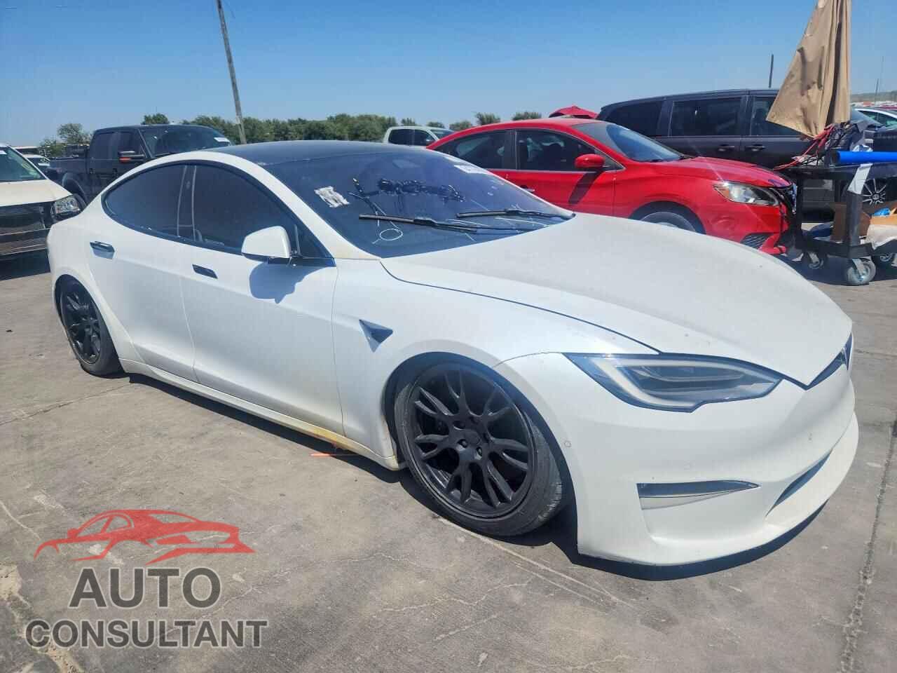 TESLA MODEL S 2021 - 5YJSA1E64MF440271