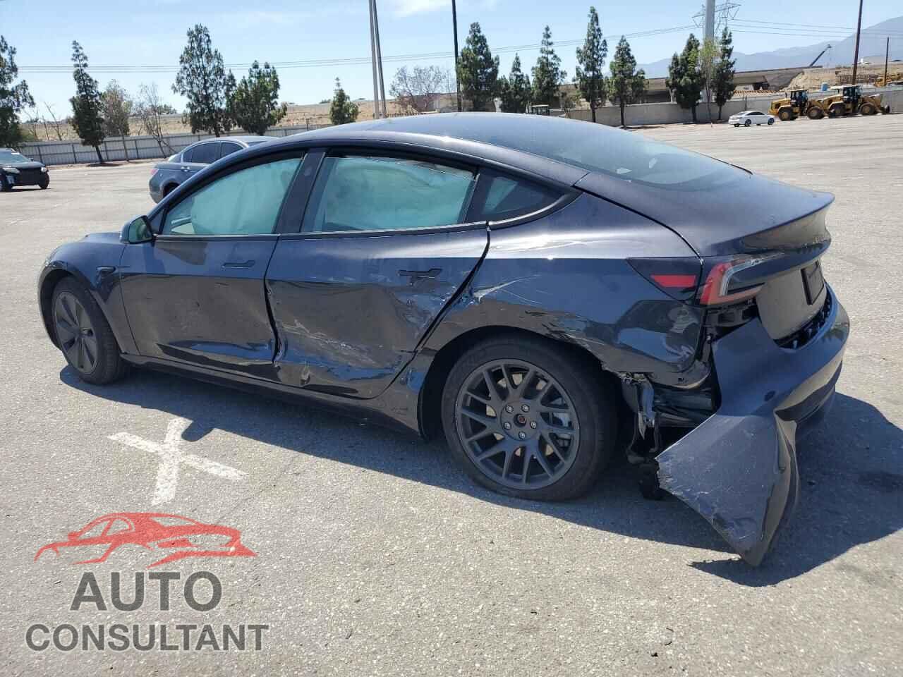 TESLA MODEL 3 2024 - 5YJ3E1EA1RF836713