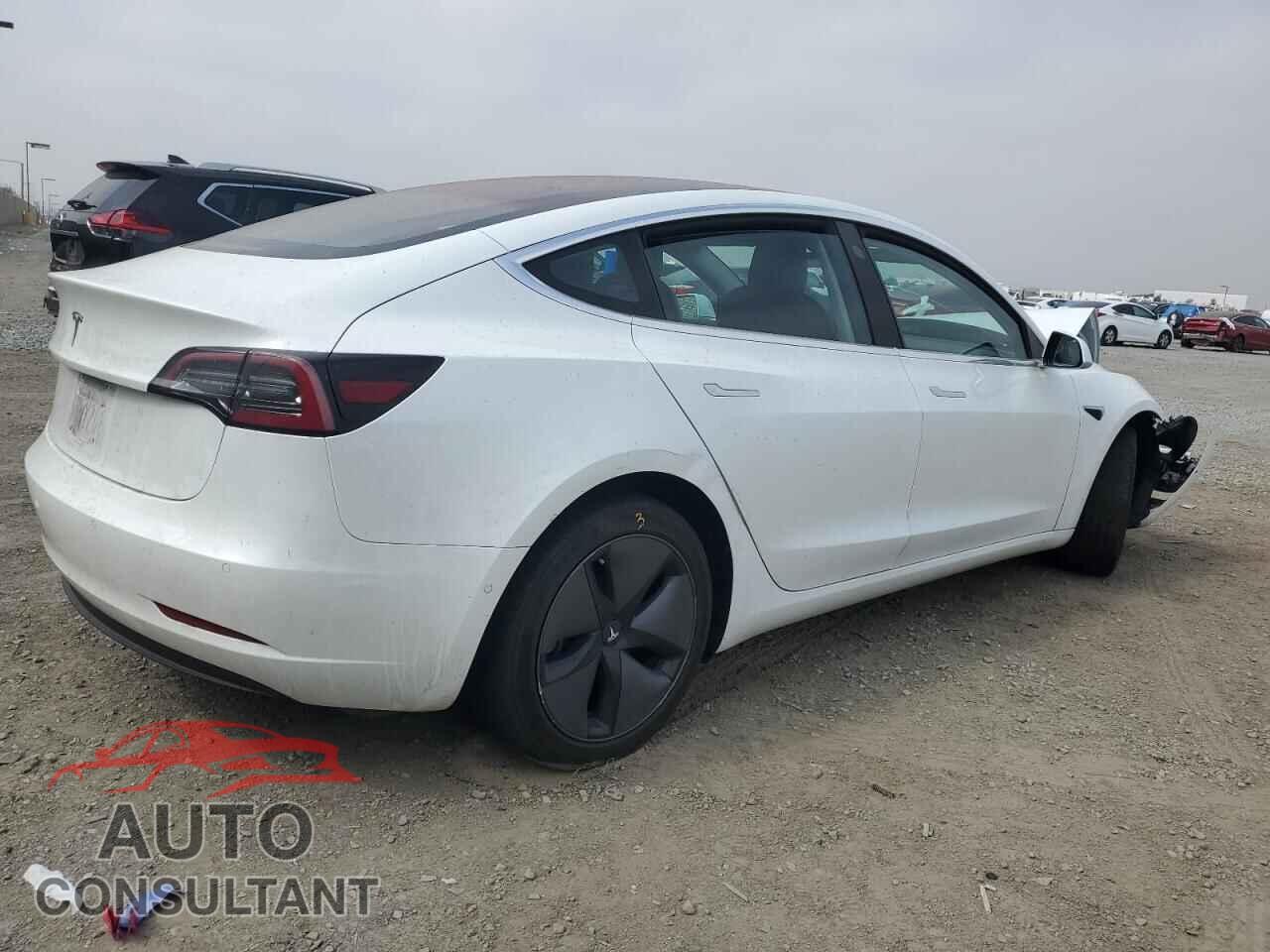TESLA MODEL 3 2018 - 5YJ3E1EAXJF057704