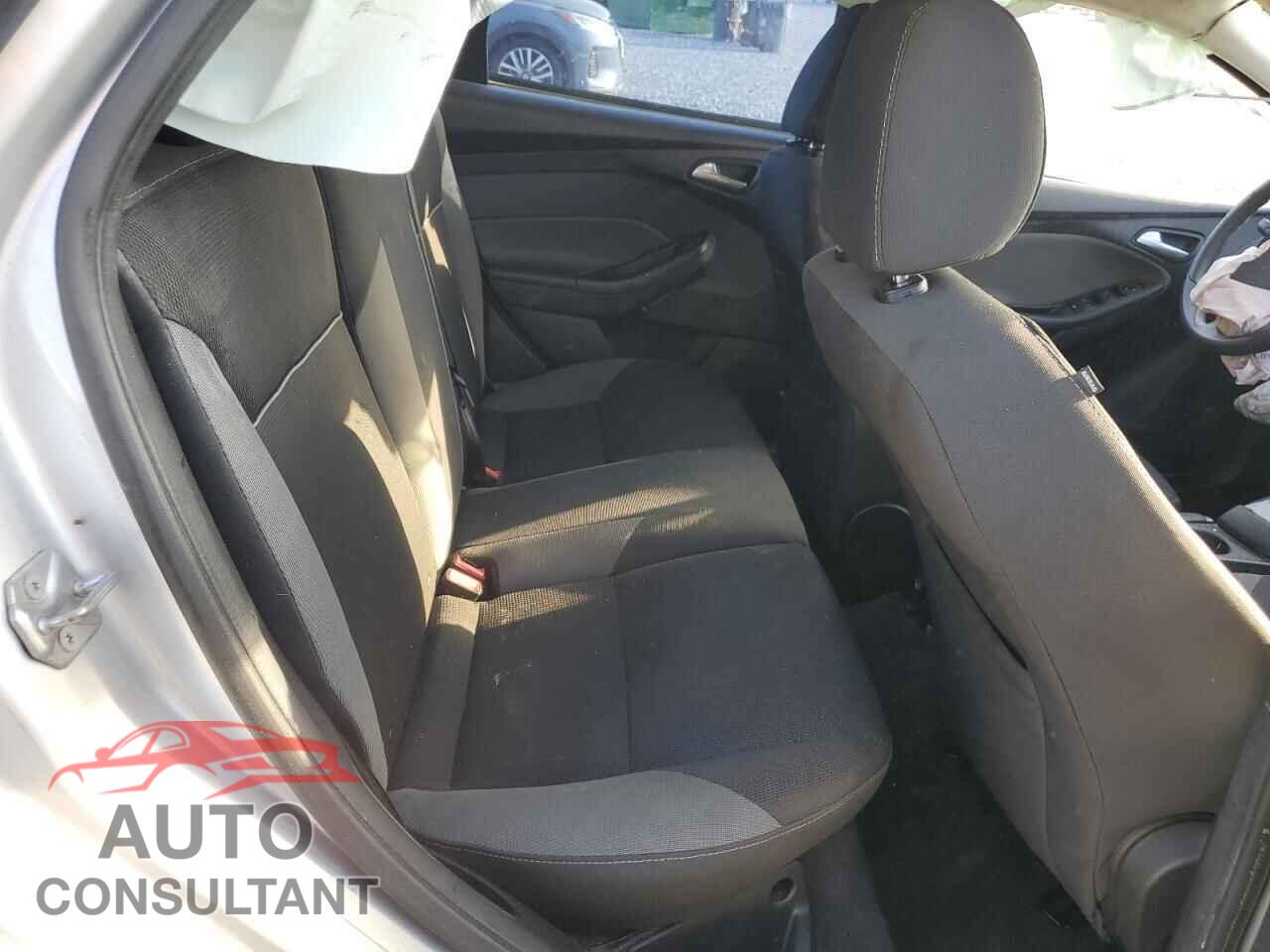FORD FOCUS 2014 - 1FADP3K21EL322963