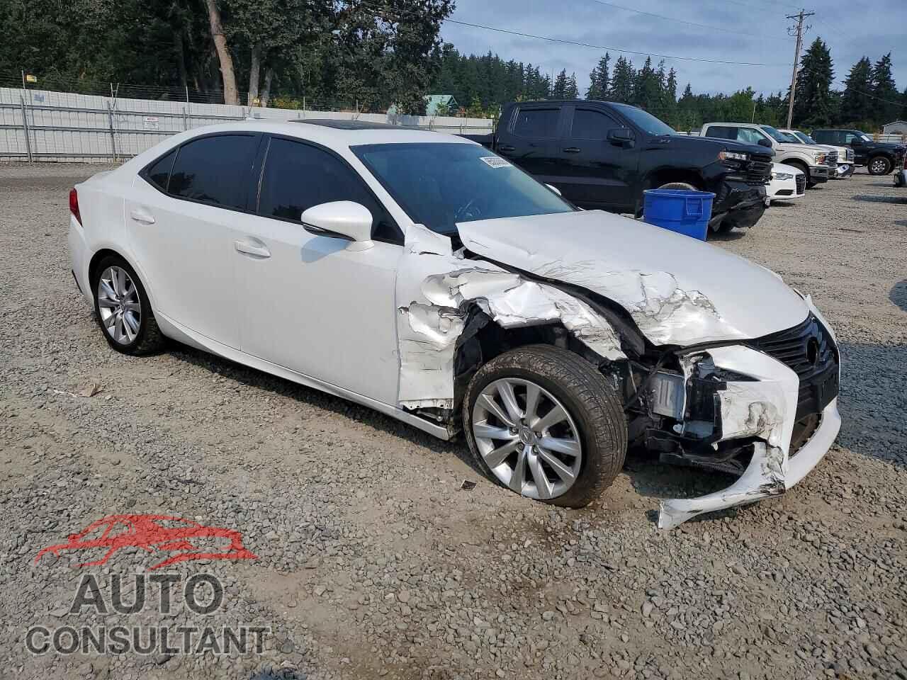 LEXUS IS 2014 - JTHCF1D21E5008467