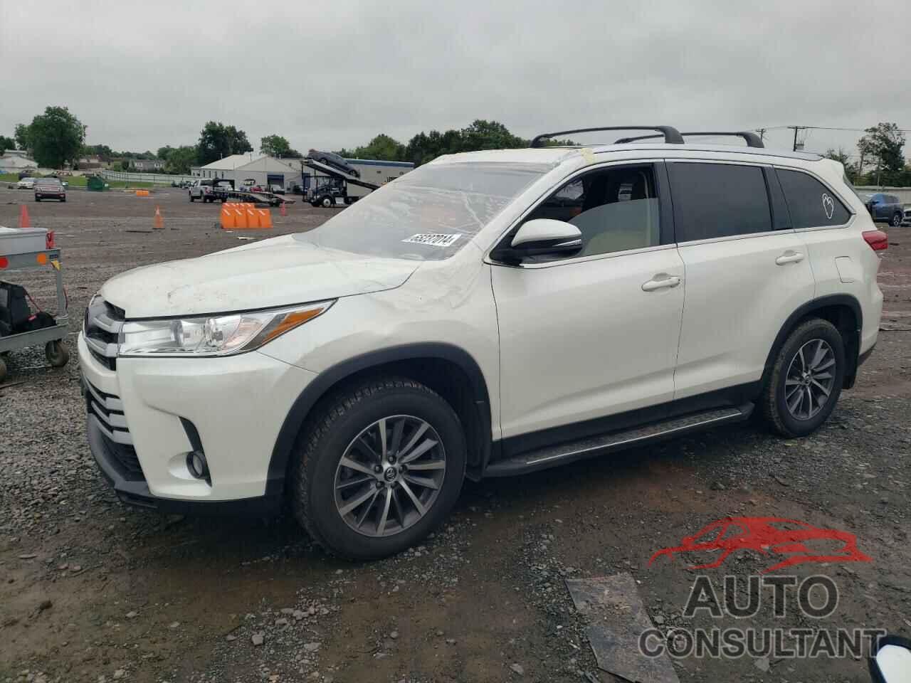 TOYOTA HIGHLANDER 2019 - 5TDJZRFH4KS595334