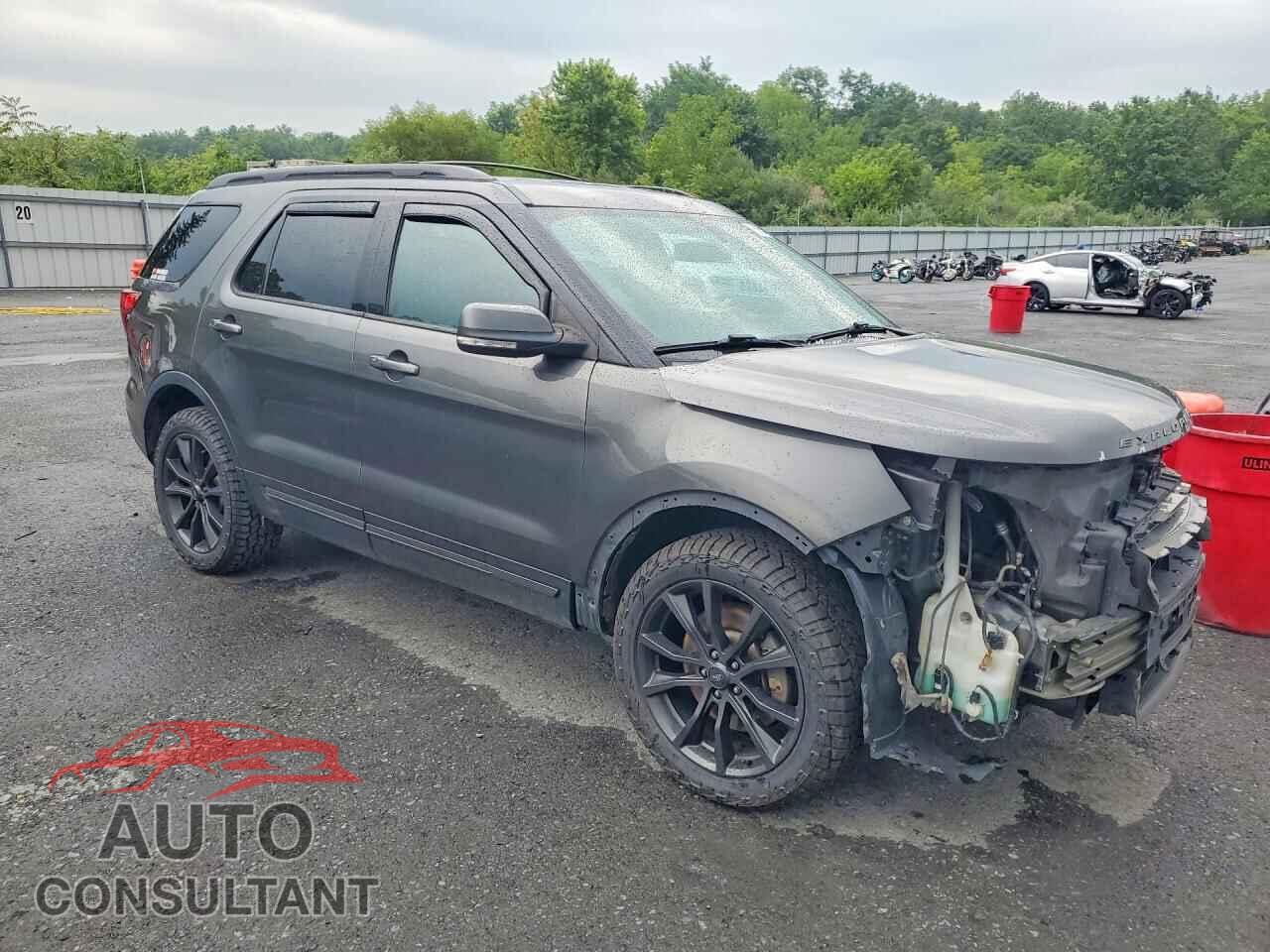 FORD EXPLORER 2018 - 1FM5K8D88JGA95023