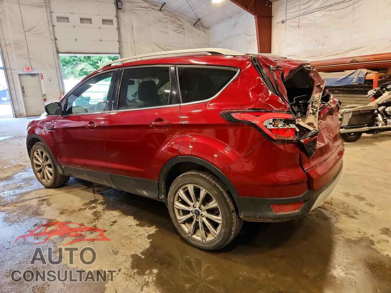 FORD ESCAPE 2017 - 1FMCU9JD7HUE61395