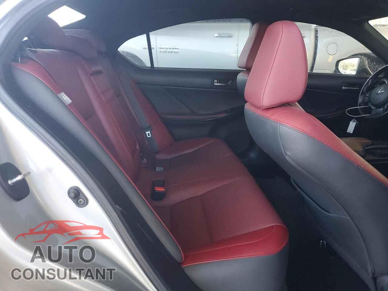 LEXUS IS 2021 - JTHCA1D22M5112558