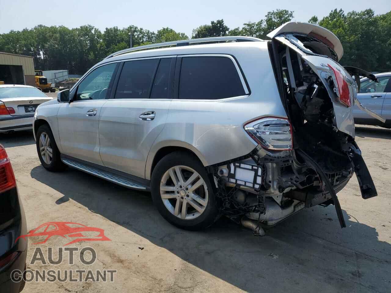 MERCEDES-BENZ GL-CLASS 2016 - 4JGDF6EE0GA668453