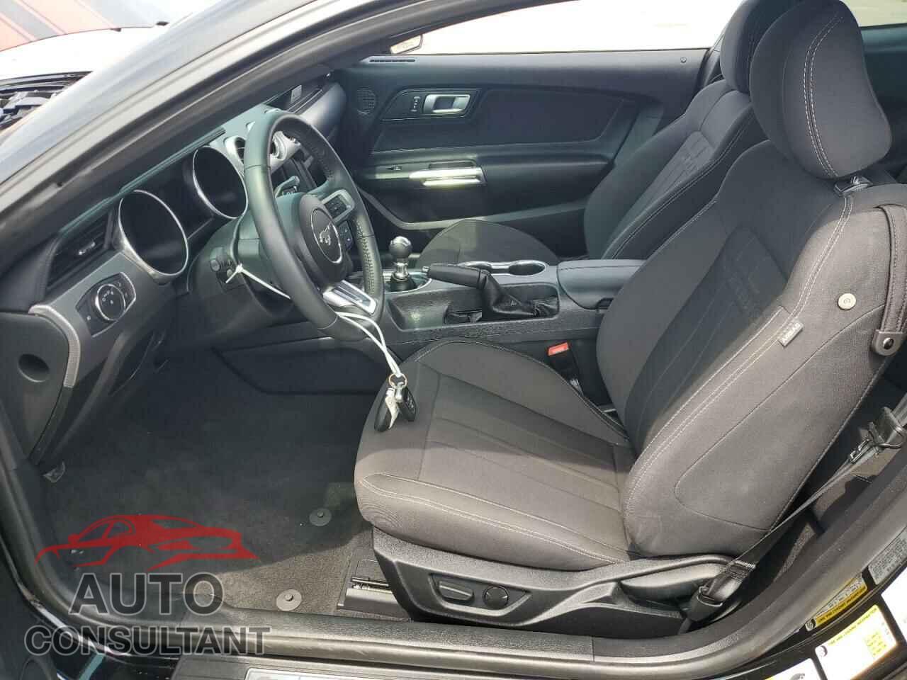 FORD MUSTANG 2021 - 1FA6P8CF1M5127357