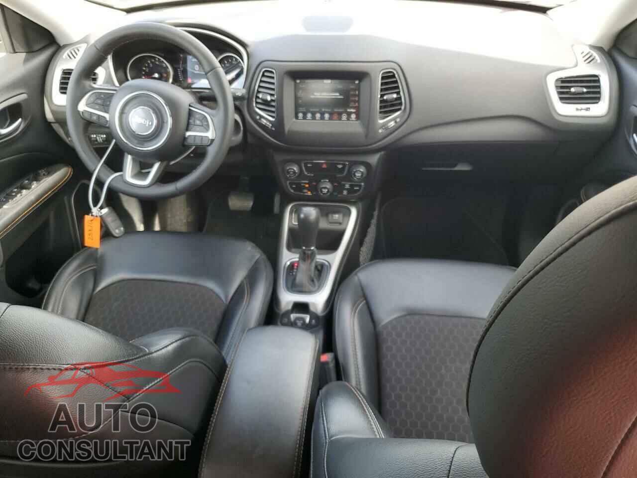 JEEP COMPASS 2019 - 3C4NJCBB1KT851555