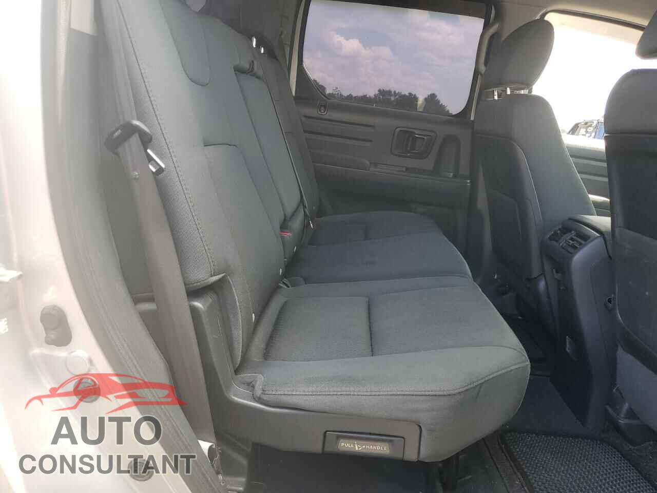 HONDA RIDGELINE 2014 - 5FPYK1F73EB012005