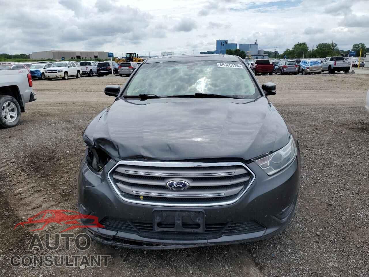 FORD TAURUS 2015 - 1FAHP2H86FG157784