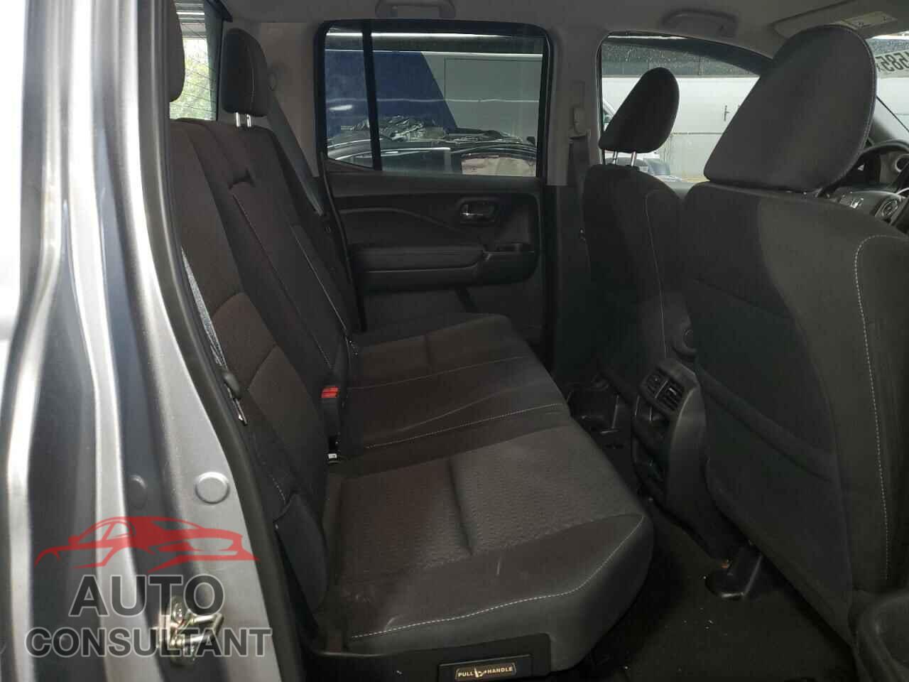 HONDA RIDGELINE 2018 - 5FPYK3F19JB000717