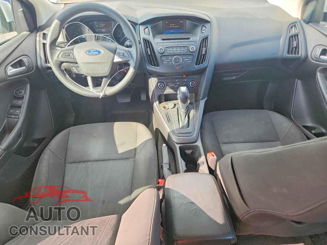 FORD FOCUS 2015 - 1FADP3K25FL295686