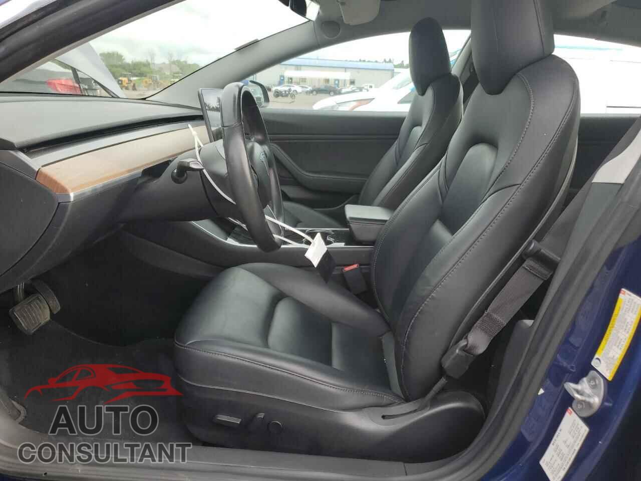 TESLA MODEL 3 2018 - 5YJ3E1EB7JF185536