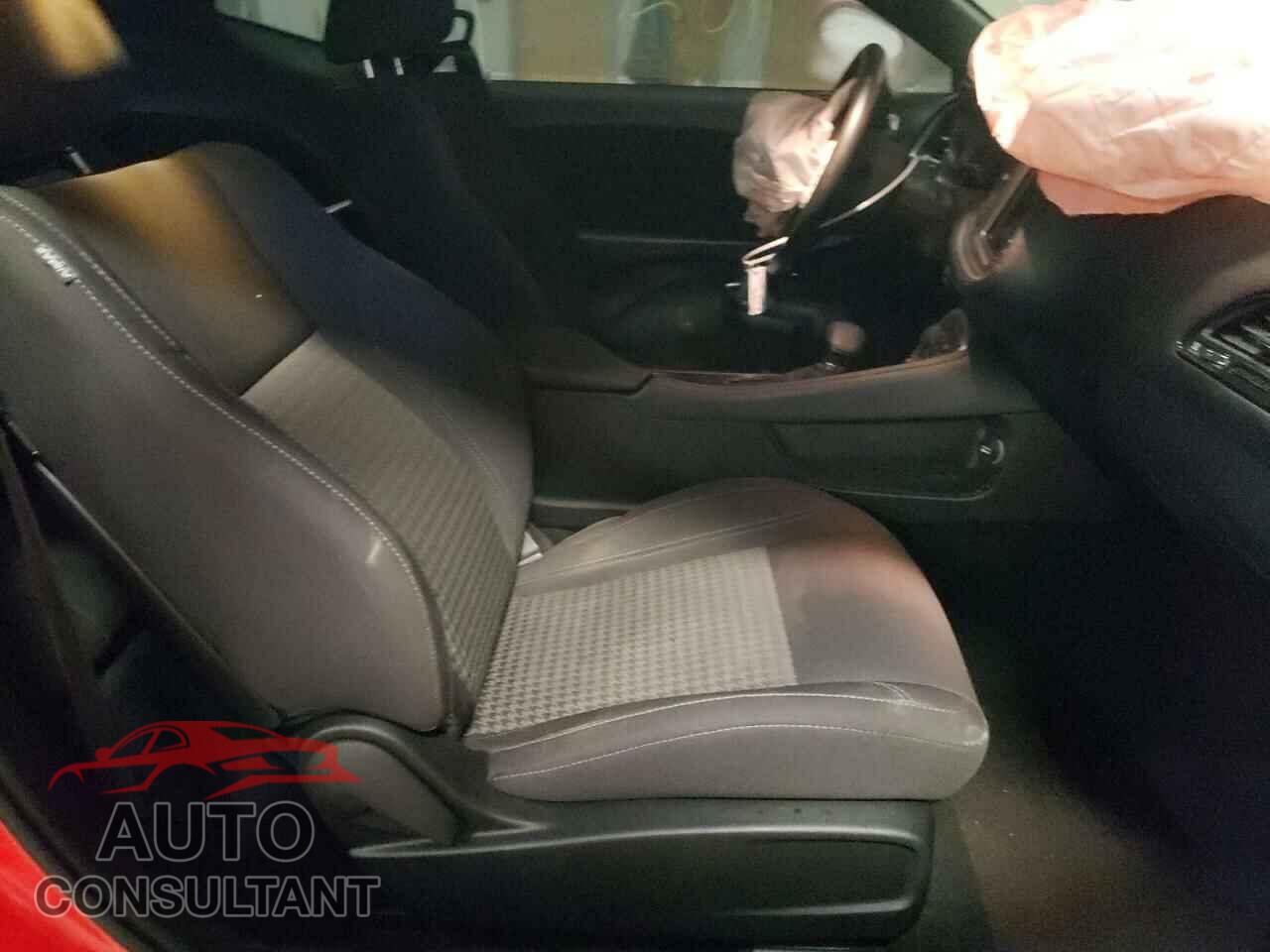 DODGE CHALLENGER 2019 - 2C3CDZAG2KH666555