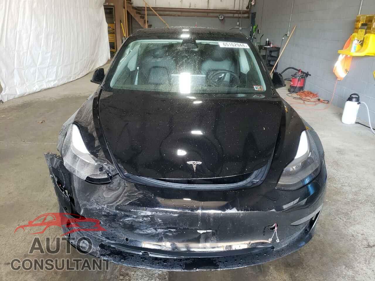 TESLA MODEL 3 2022 - 5YJ3E1EA0NF369956