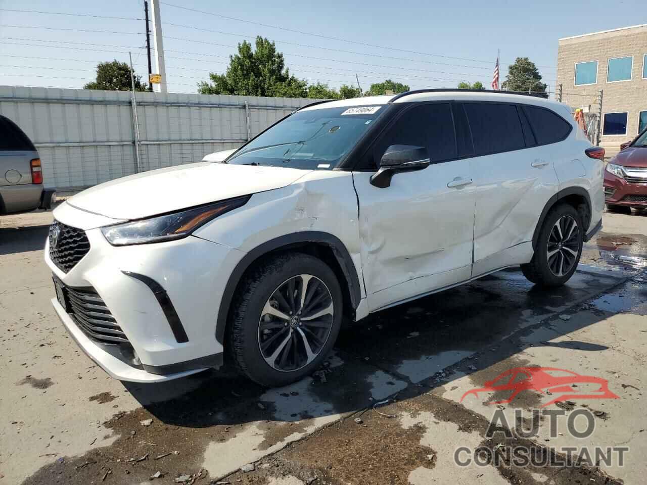 TOYOTA HIGHLANDER 2021 - 5TDJZRBH2MS106485