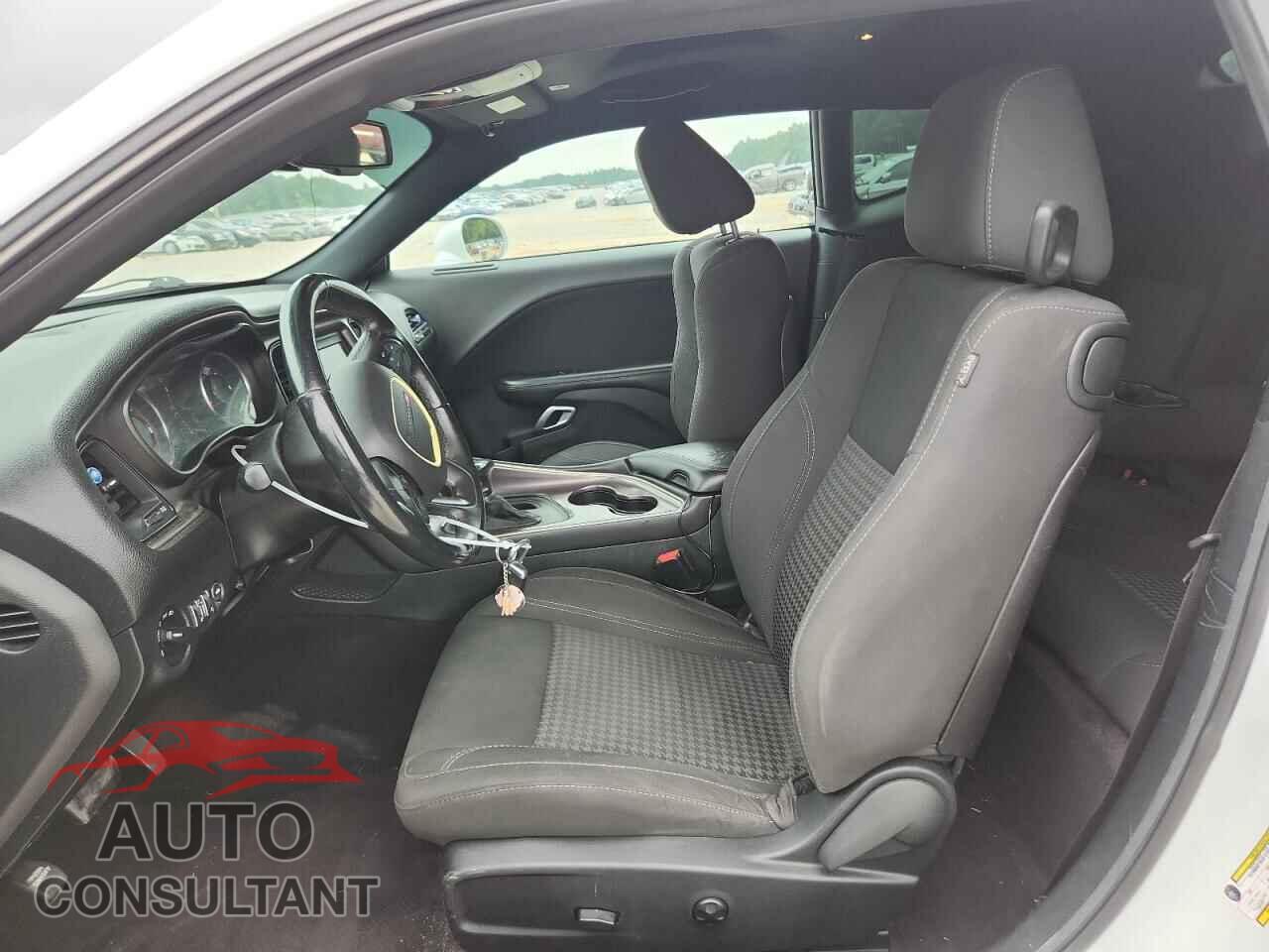 DODGE CHALLENGER 2018 - 2C3CDZAG3JH270181