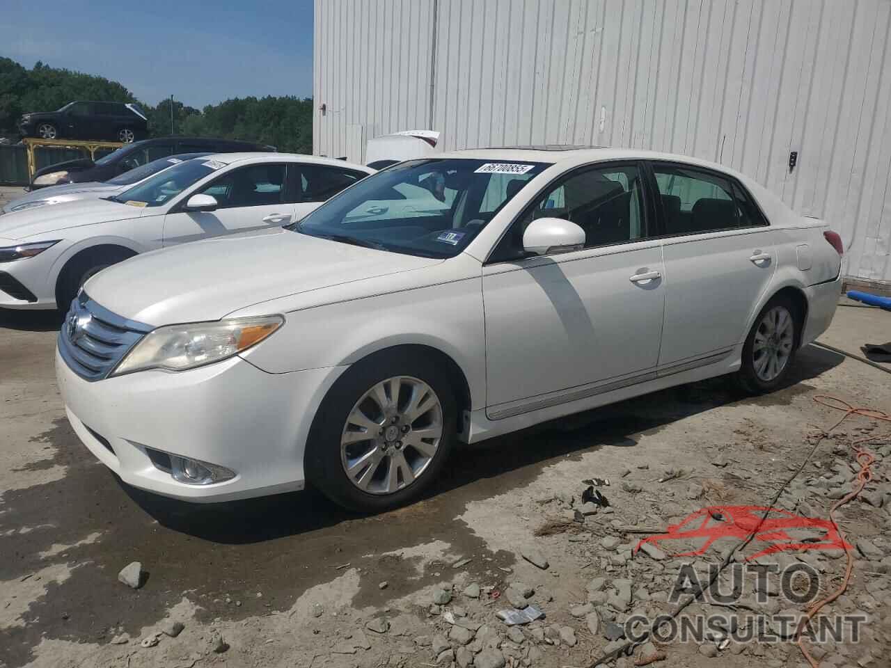 TOYOTA AVALON 2011 - 4T1BK3DBXBU406049