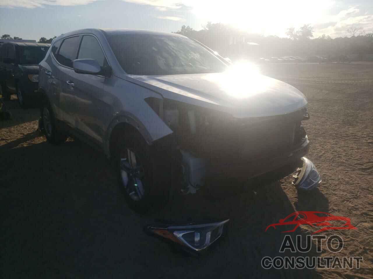 HYUNDAI SANTA FE 2018 - 5XYZTDLB0JG572362