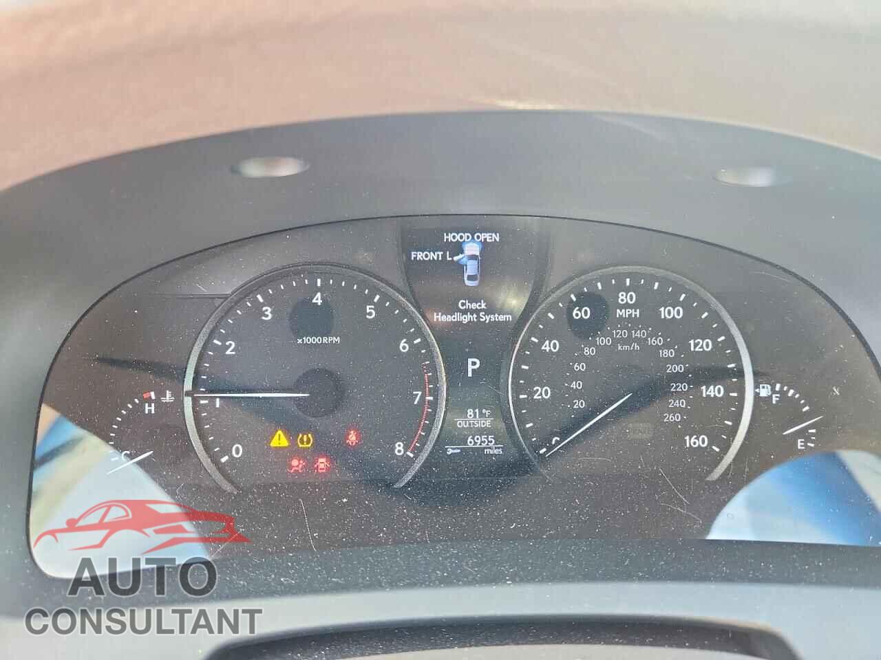 LEXUS LS460 2017 - JTHBL5EFXH5143920