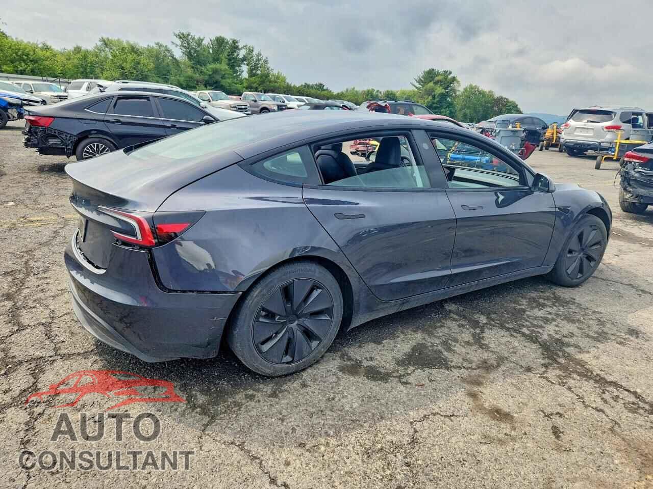 TESLA MODEL 3 2024 - 5YJ3E1EA2RF770737