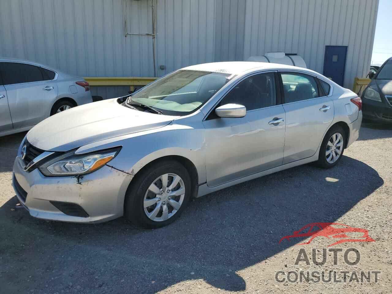 NISSAN ALTIMA 2018 - 1N4AL3AP4JC234950