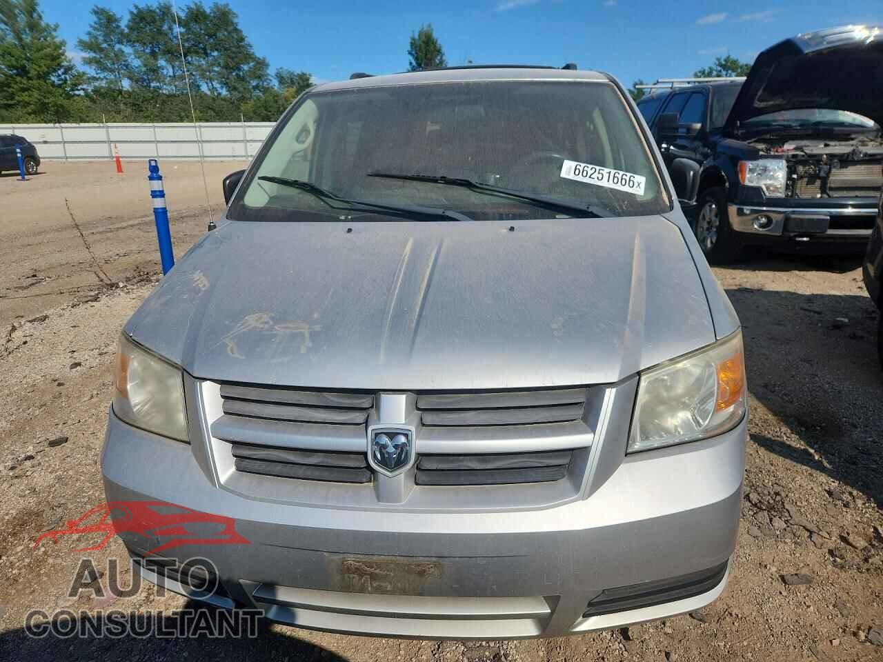DODGE CARAVAN 2010 - 2D4RN4DE2AR161319