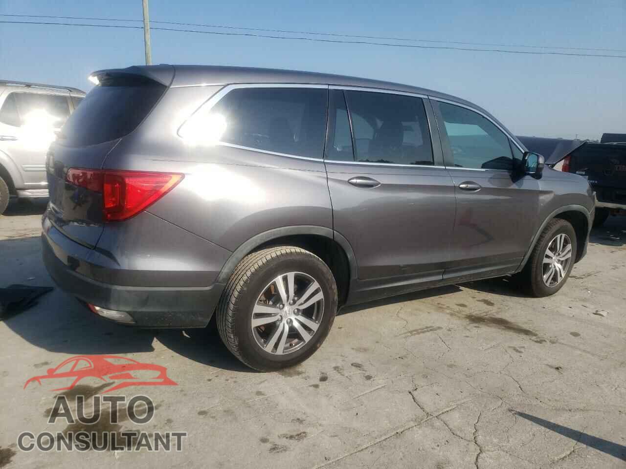 HONDA PILOT 2017 - 5FNYF5H56HB029787