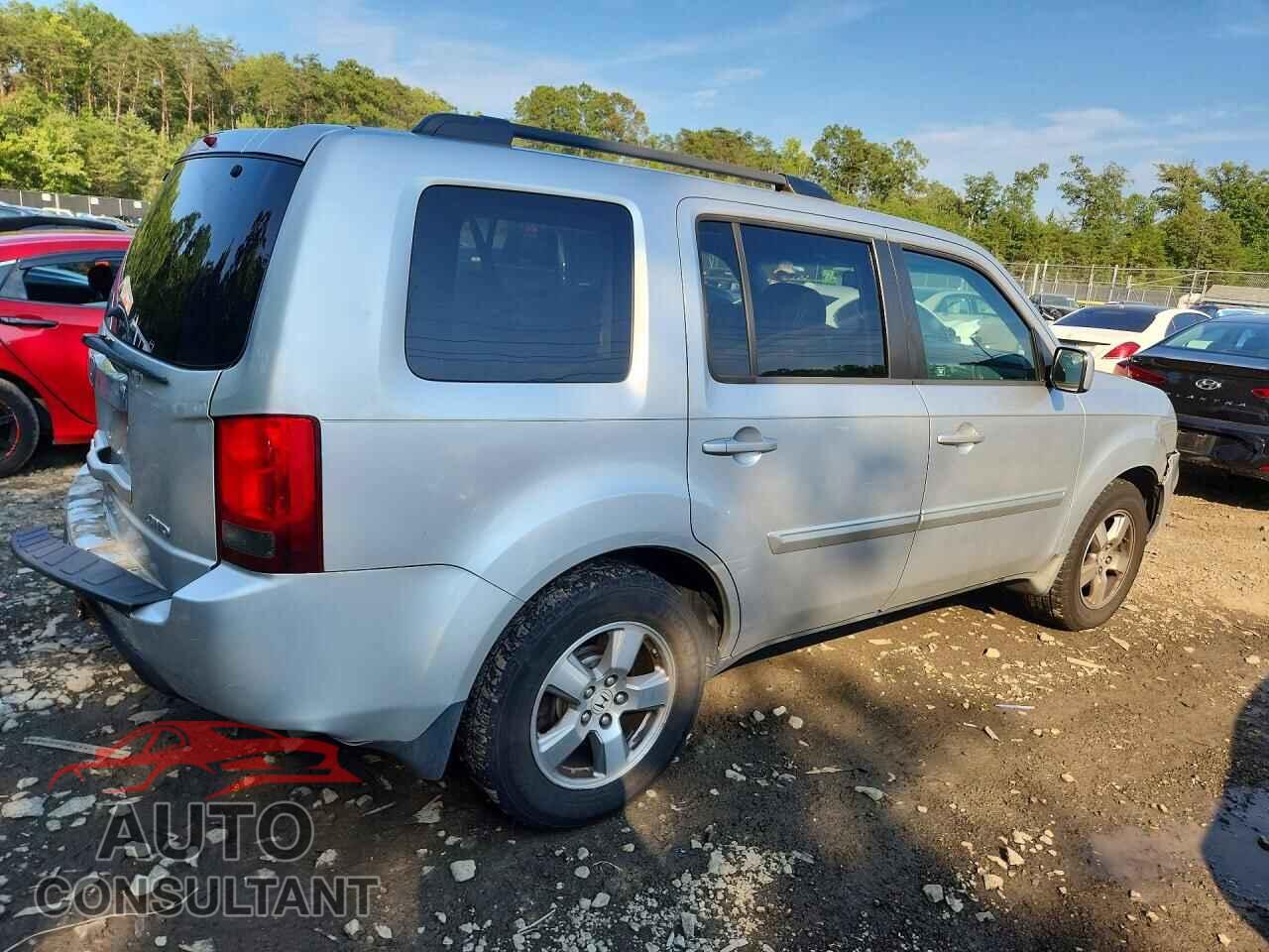 HONDA PILOT 2009 - 5FNYF48639B025362