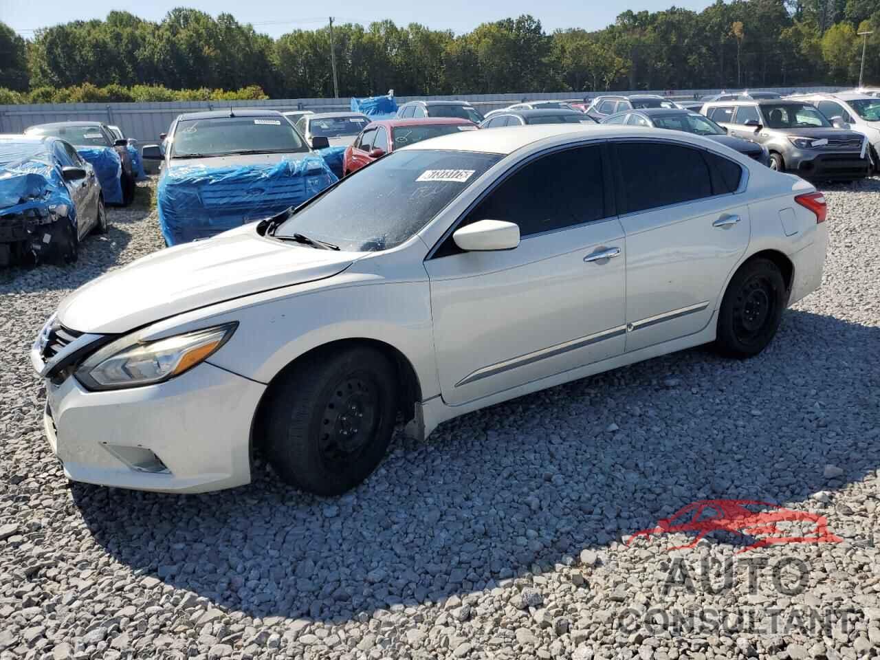 NISSAN ALTIMA 2017 - 1N4AL3AP4HN310617