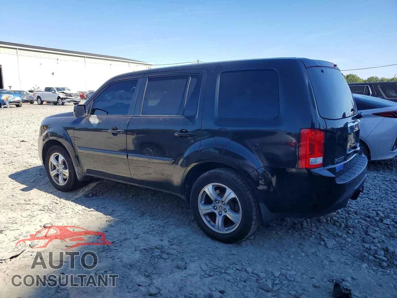 HONDA PILOT 2012 - 5FNYF4H70CB021026