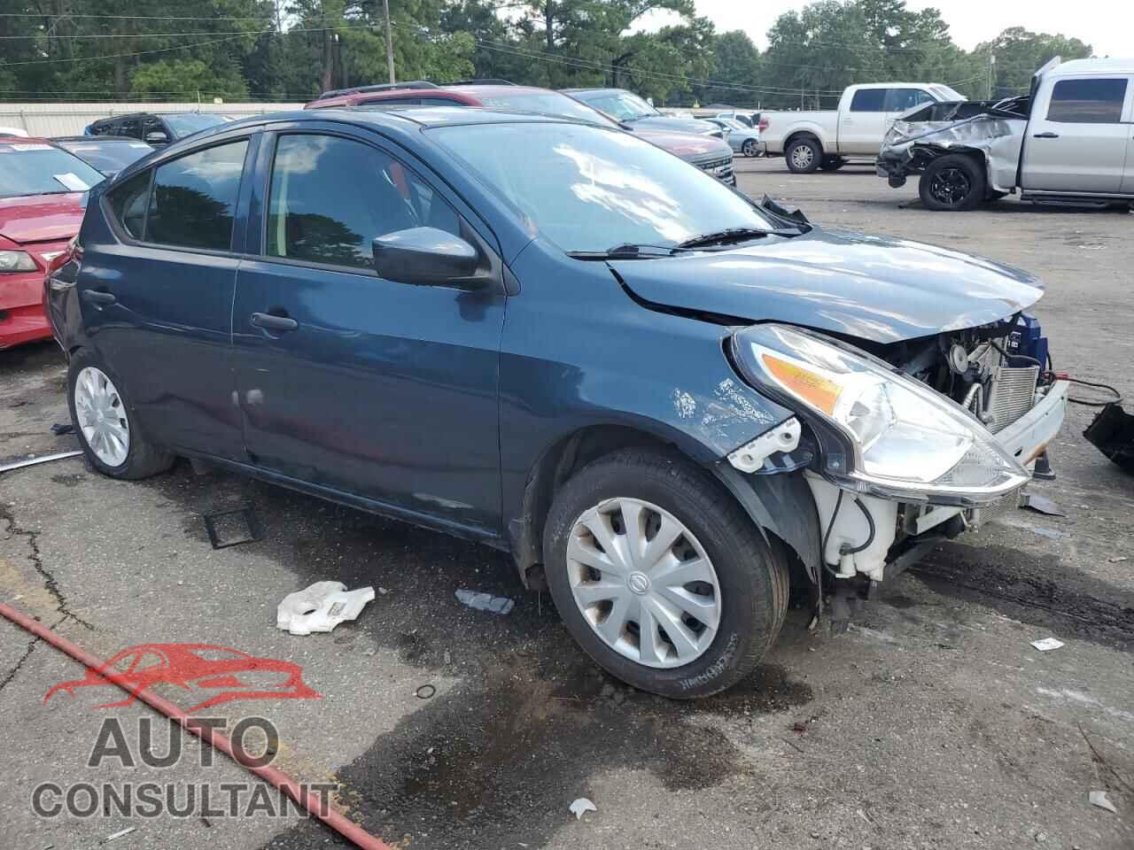 NISSAN VERSA 2017 - 3N1CN7AP1HL803761