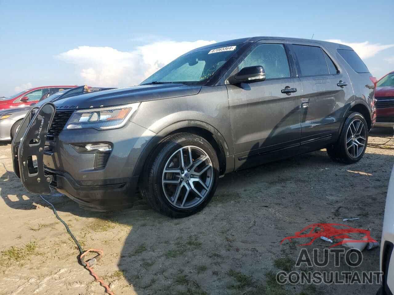 FORD EXPLORER 2018 - 1FM5K8GT9JGA12327