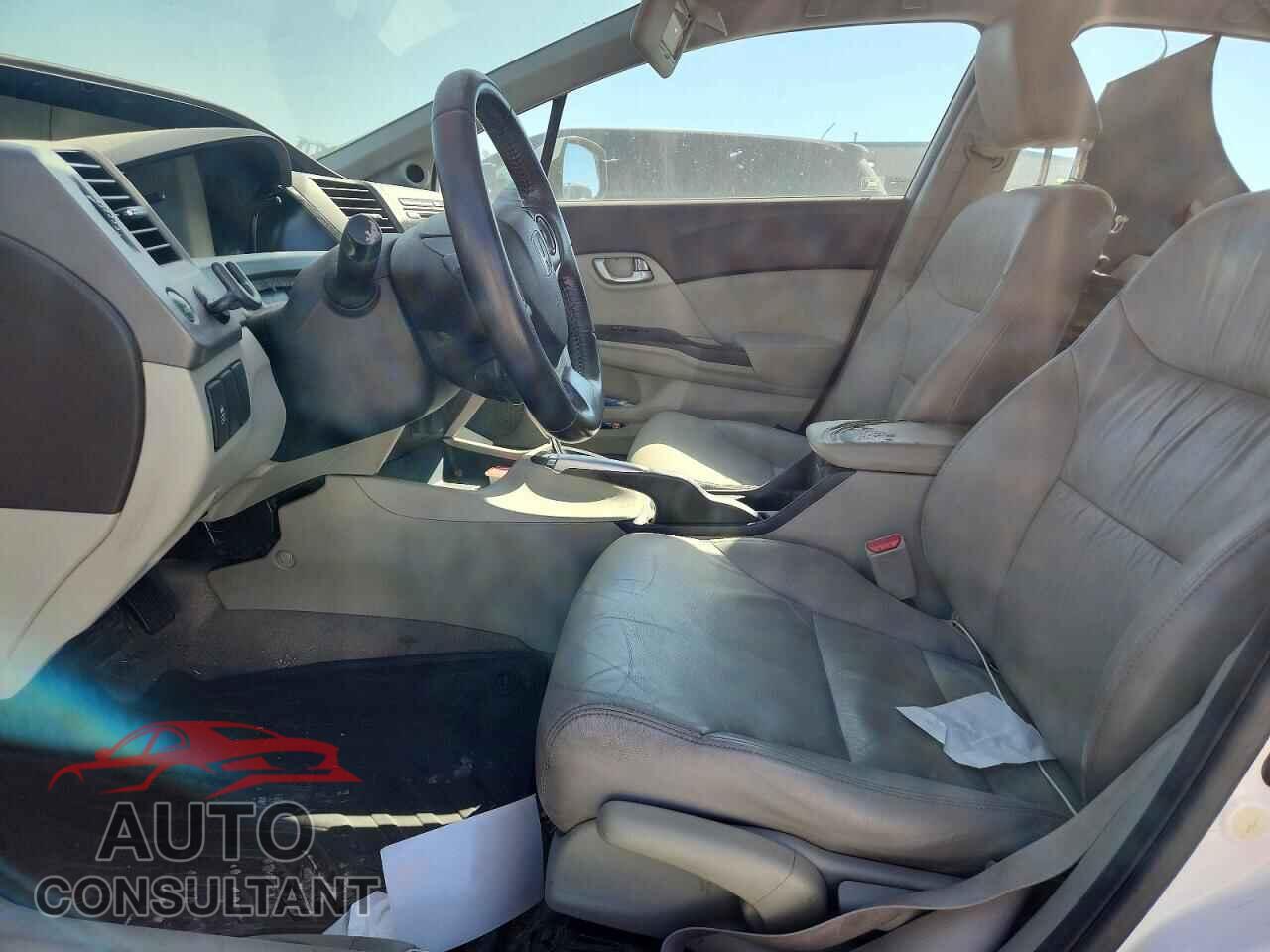 HONDA CIVIC 2012 - 2HGFB2F99CH322739