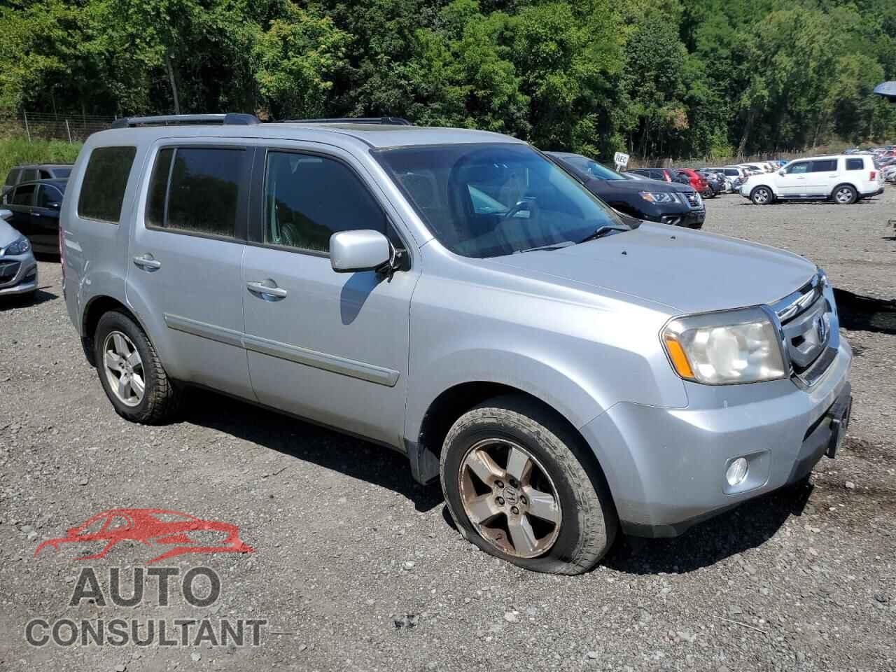HONDA PILOT 2011 - 5FNYF4H59BB071663