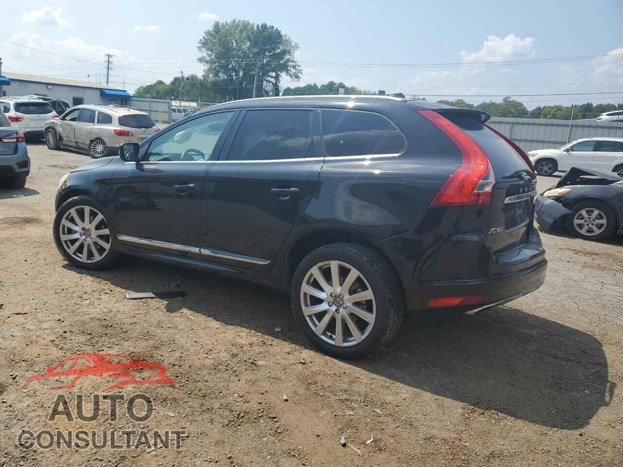 VOLVO XC60 2017 - YV440MDUXH2208115