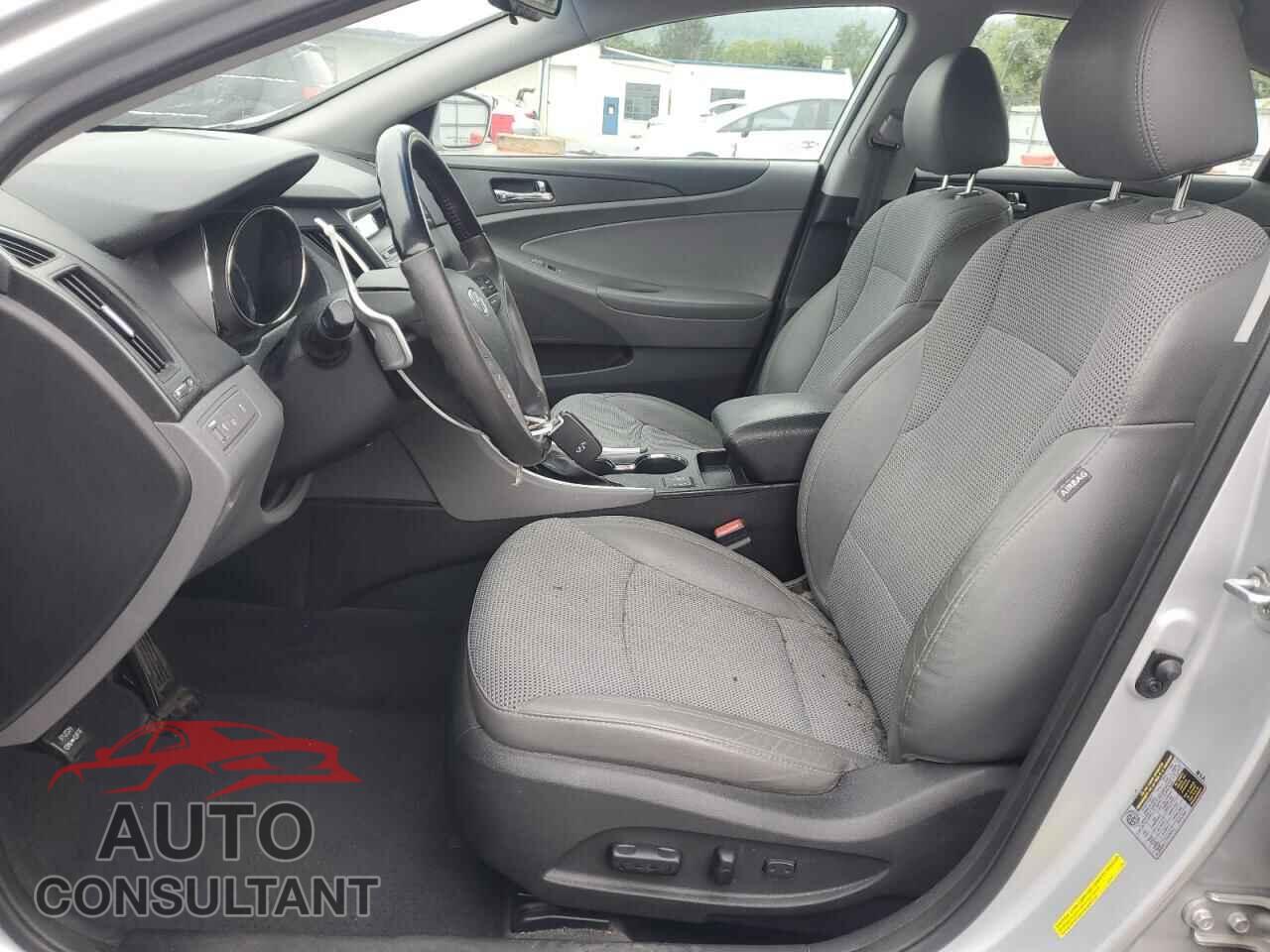 HYUNDAI SONATA 2013 - 5NPEC4AC2DH611010