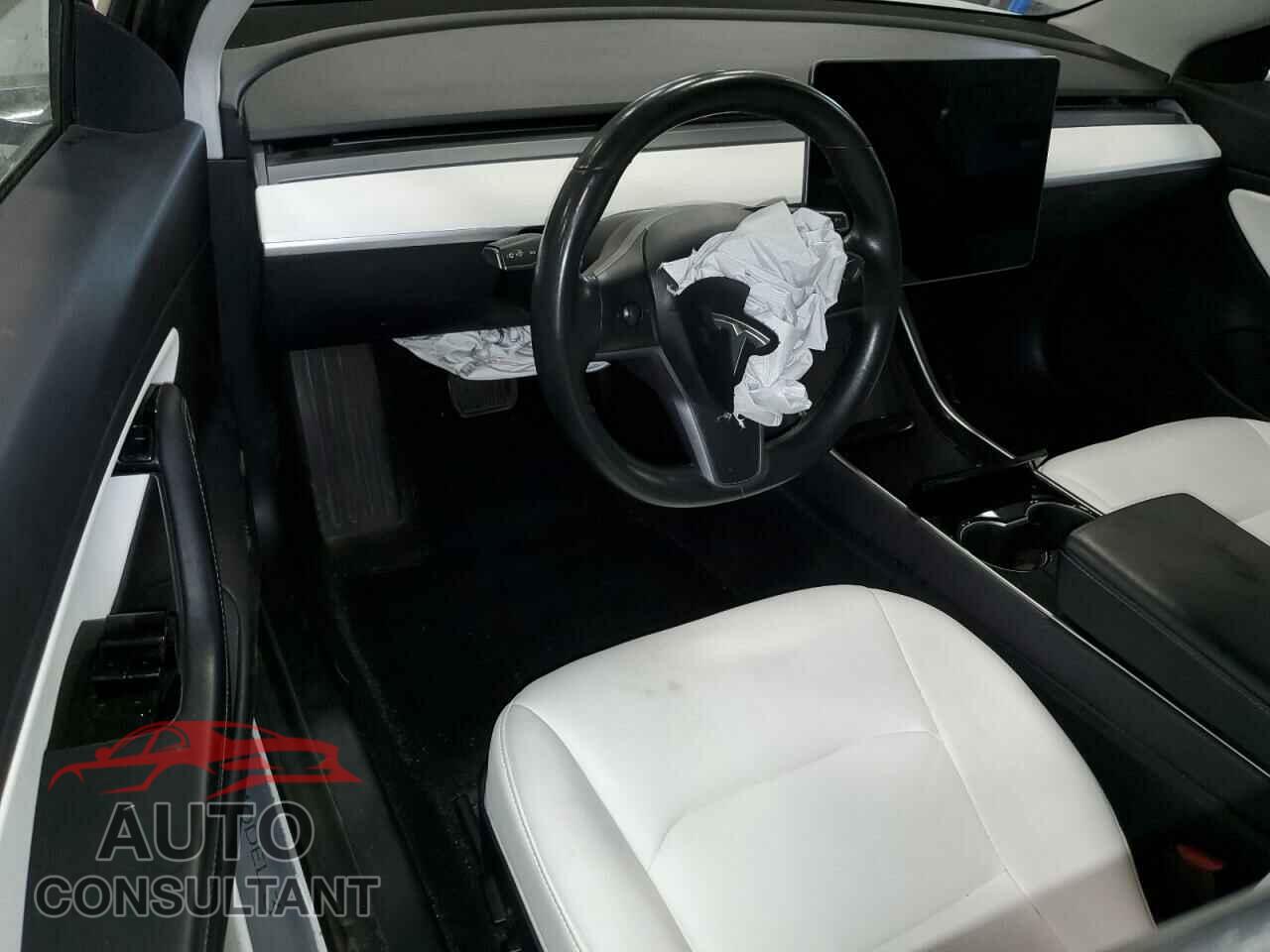 TESLA MODEL 3 2018 - 5YJ3E1EB8JF074946