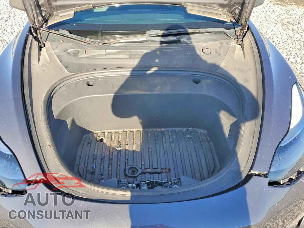 TESLA MODEL 3 2022 - 5YJ3E1EB6NF191074