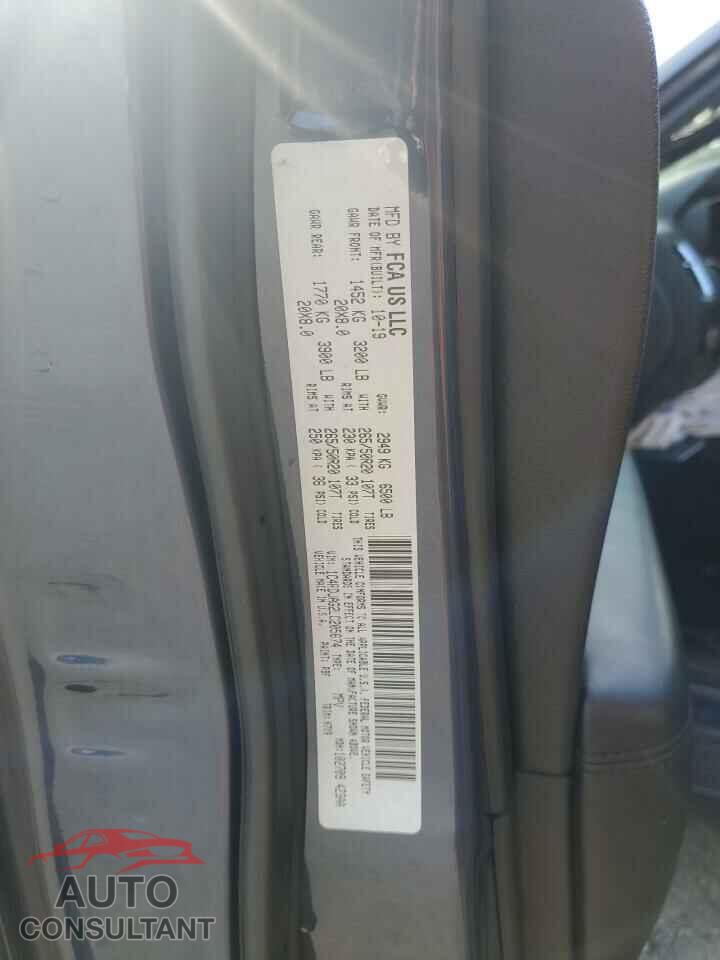 DODGE DURANGO 2020 - 1C4RDJAG2LC205674