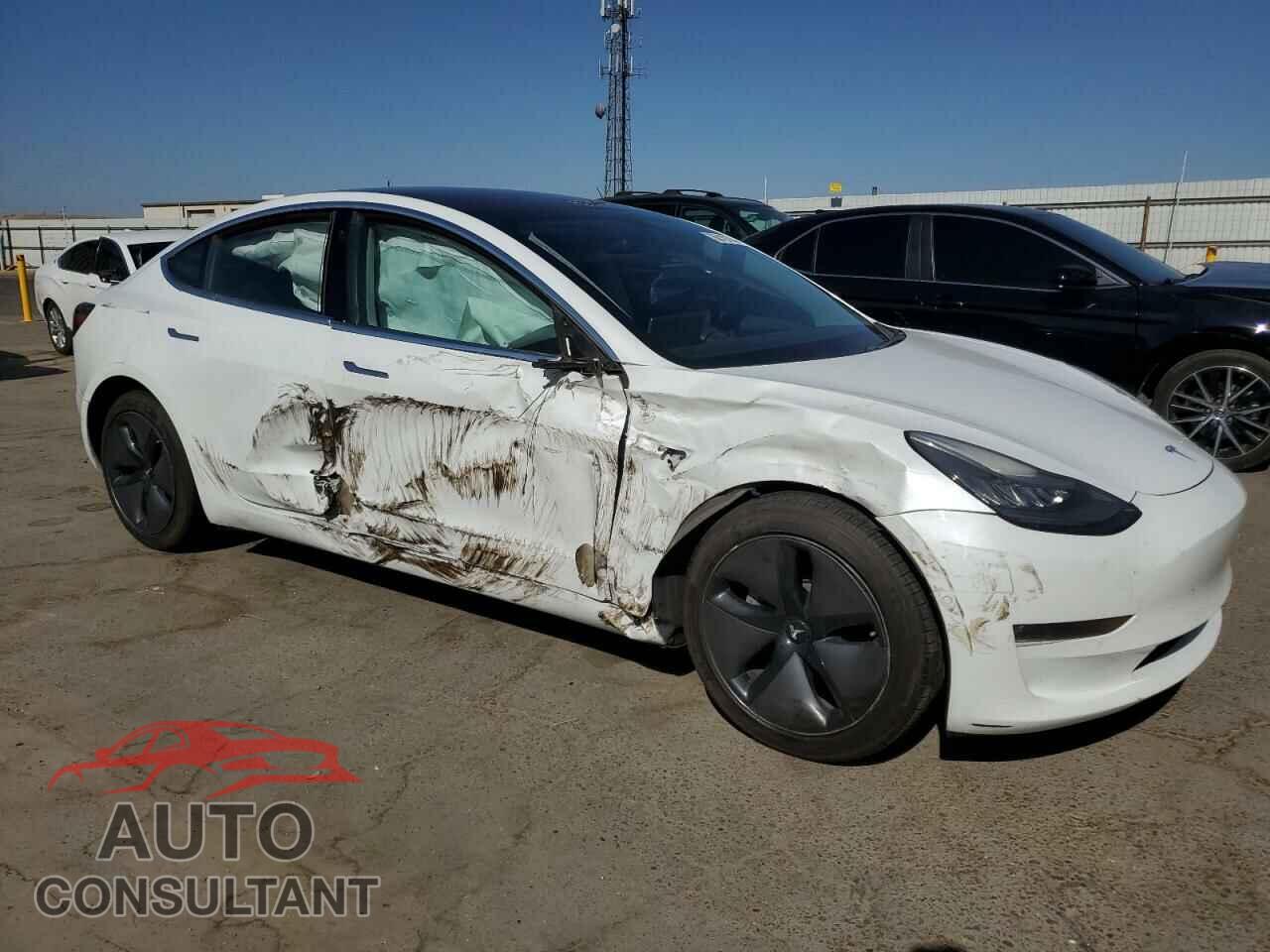 TESLA MODEL 3 2018 - 5YJ3E1EB7JF131122
