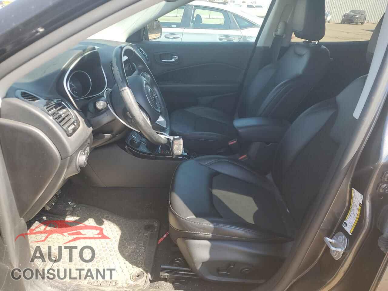 JEEP COMPASS 2021 - 3C4NJDBB3MT527211