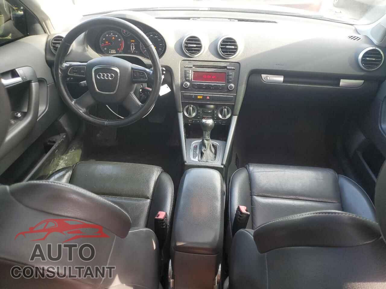 AUDI A3 2012 - WAUBEAFM9CA147603