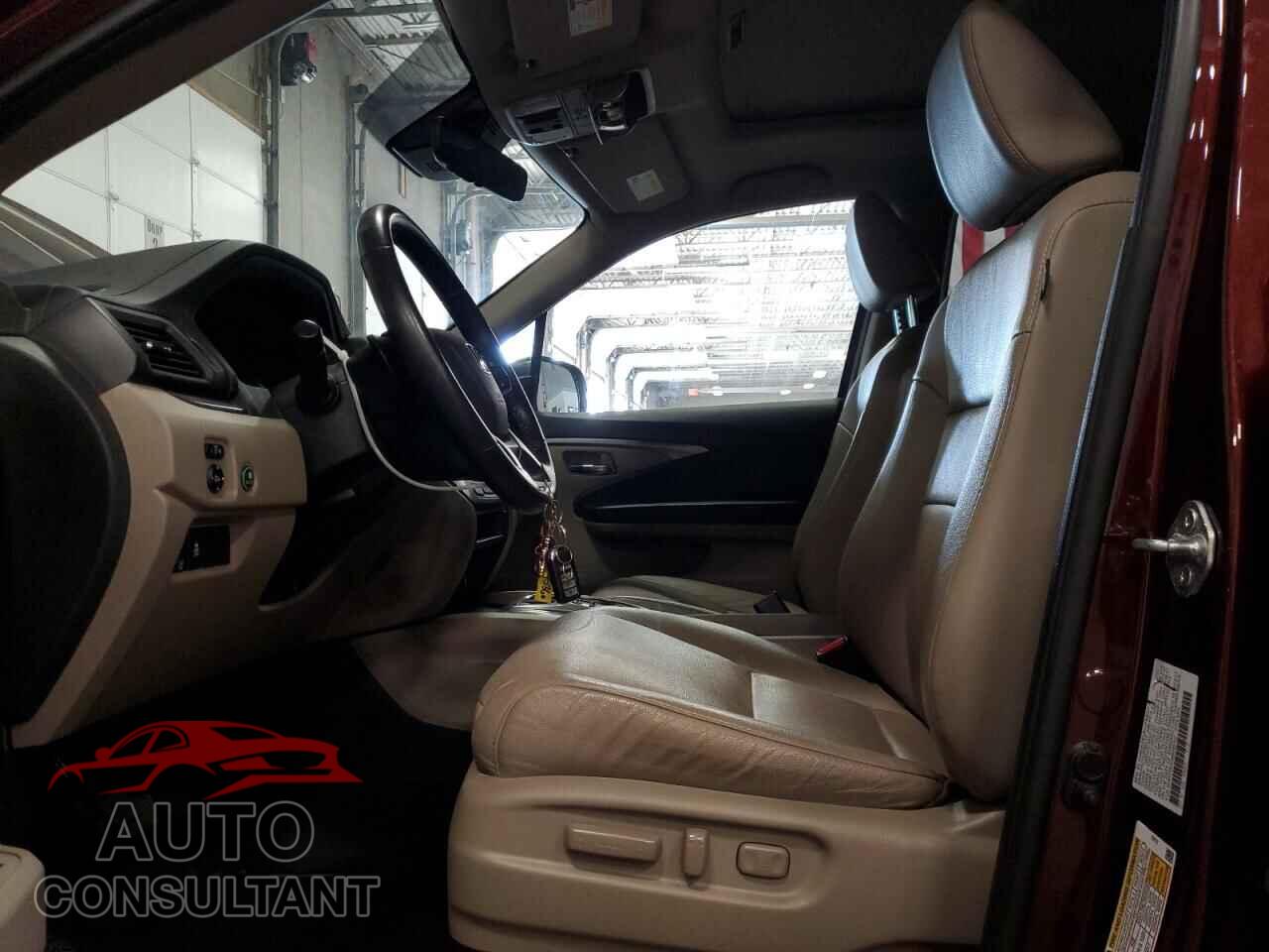 HONDA PILOT 2021 - 5FNYF6H53MB096332